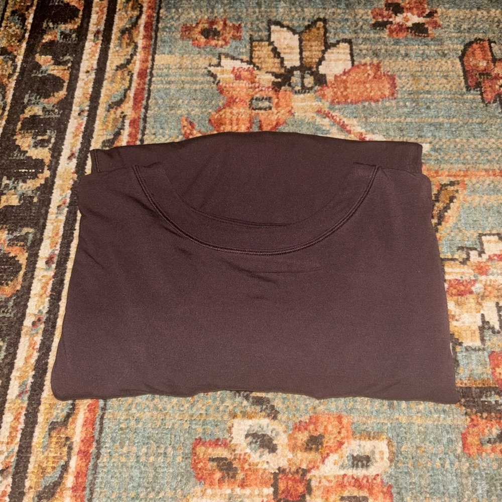 Lululemon Modal Pleated Back Long Sleeve Tee - Size 6